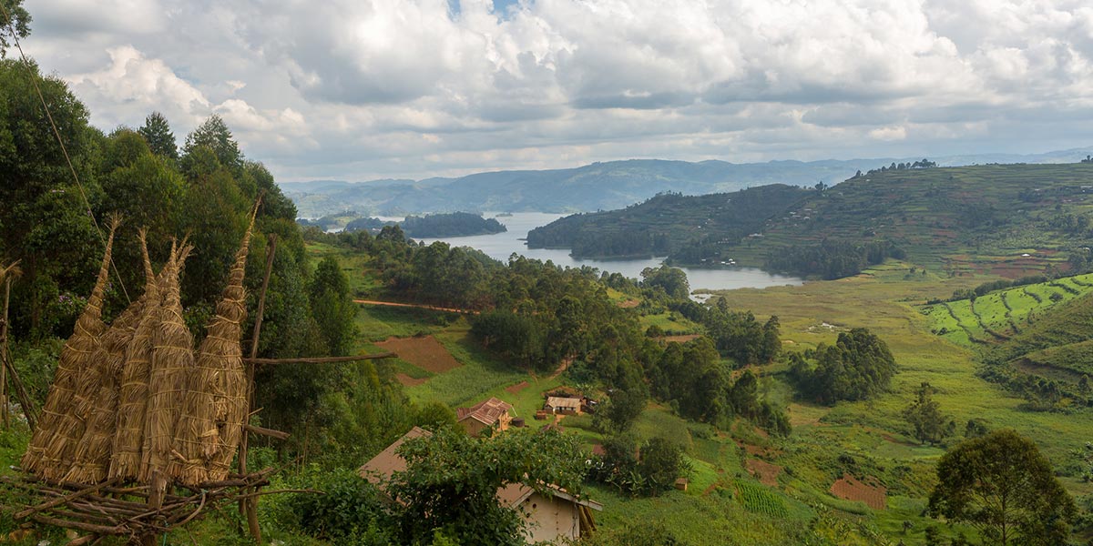 Lake Bunyonyi - Our safaris travel concept